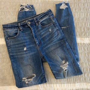 AMERICAN EAGLE high-rise skinny jeans